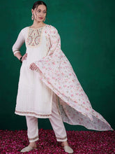 WHITE COLOURED WOMEN'S EMBROIDERY KURTA SET