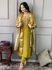 YELLOW  GREEN COLOURED  WOMEN'S VISCOSE CHANDERI KURTA WITH PANT DUPATTA  SET