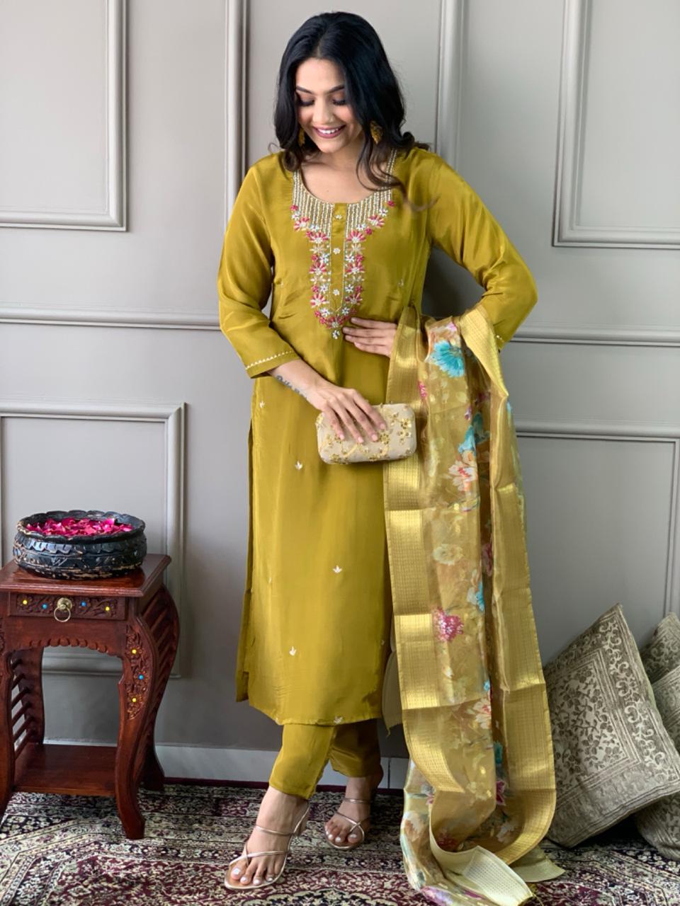 YELLOW  GREEN COLOURED  WOMEN'S VISCOSE CHANDERI KURTA WITH PANT DUPATTA  SET