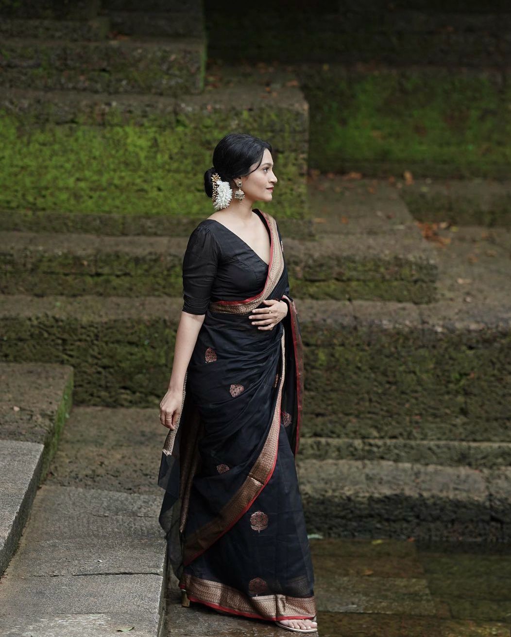 Banarasi Soft Silk Saree with Gold Zari Weaving