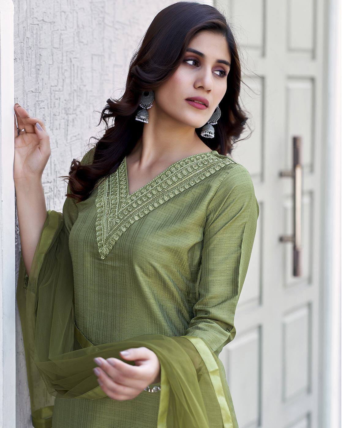 SKYLEE Women Embroidered Art Silk Straight Kurta Set with Pants & Net Dupatta | Latest Indian Ethnic Wear for Women Malaysia | Partywear Kurti Suit Online