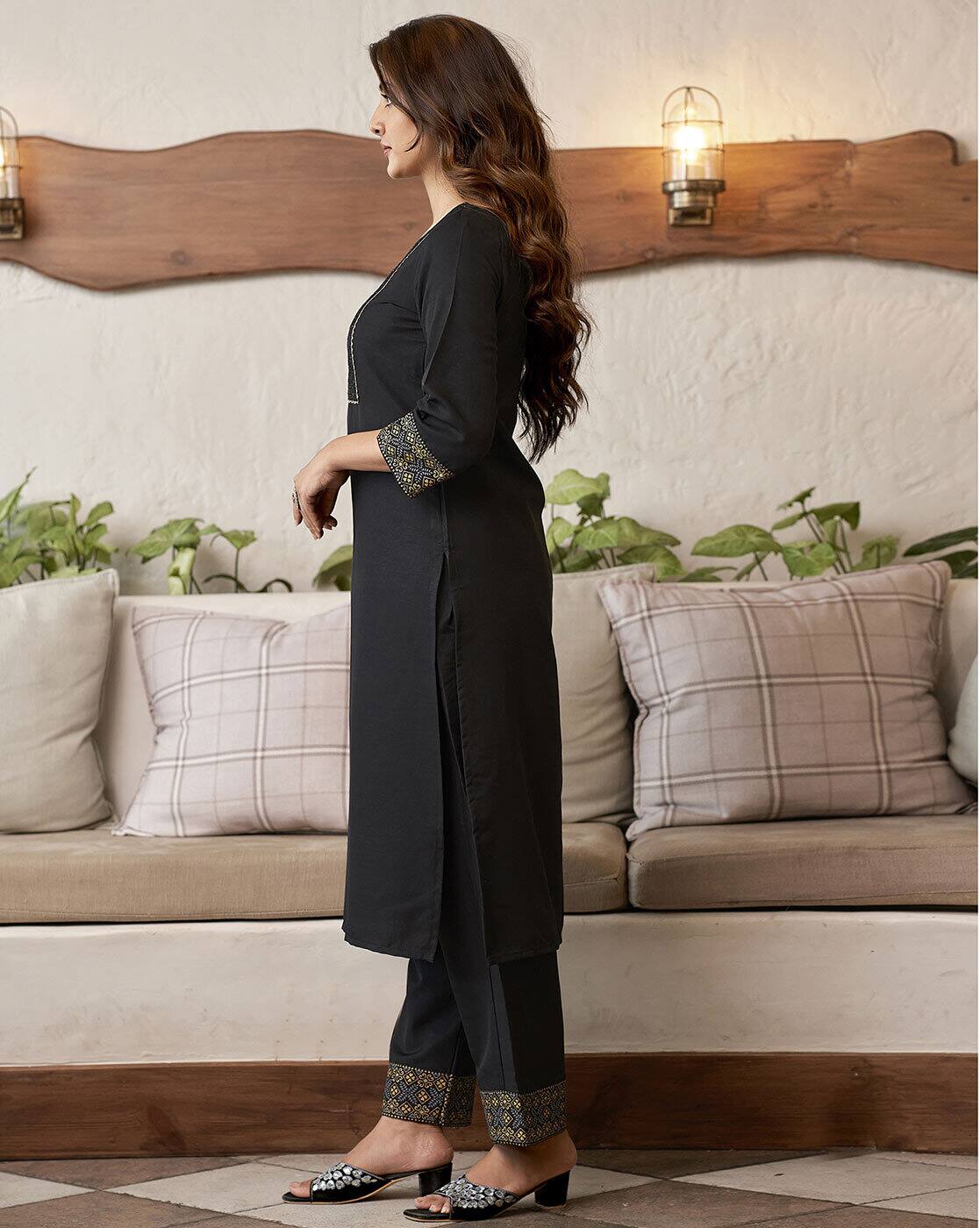 SKYLEE Women Embellished Cotton Blend Straight Kurta Suit Set with Dupatta | Ethnic Wear for Party, Wedding & Festive | Indian Pakistani Salwar Suit Dress Malaysia