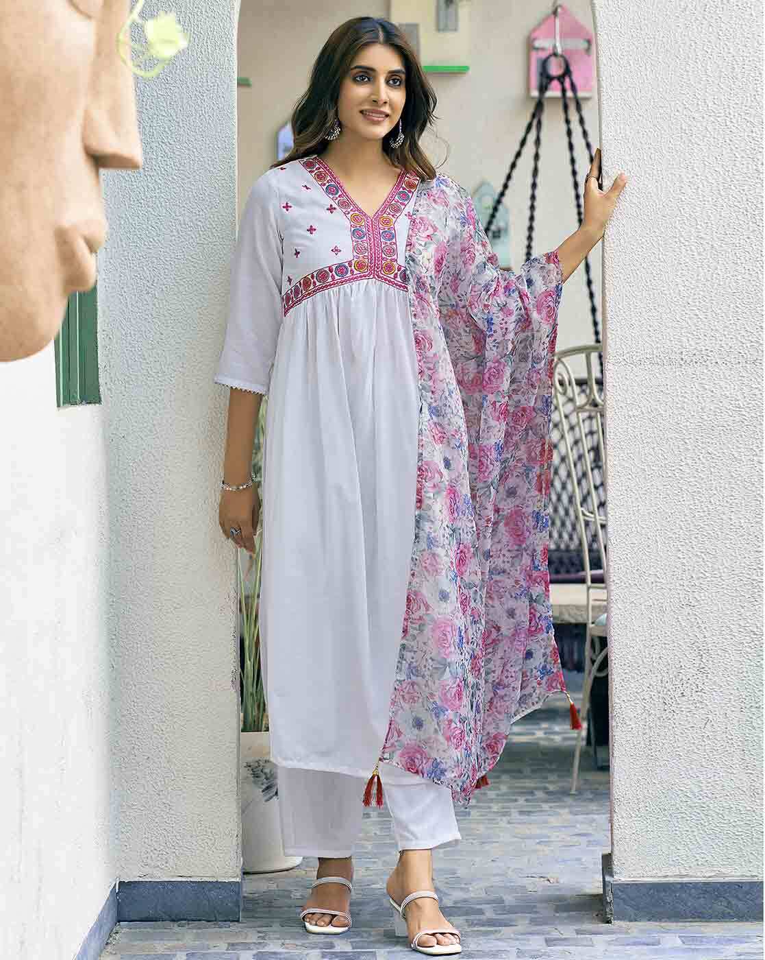 SKYLEE Women Embroidered Straight Kurta Set with Pant & Dupatta | Indian Ethnic Wear | Cotton Blend Kurti Suit for Women Malaysia Online Shopping