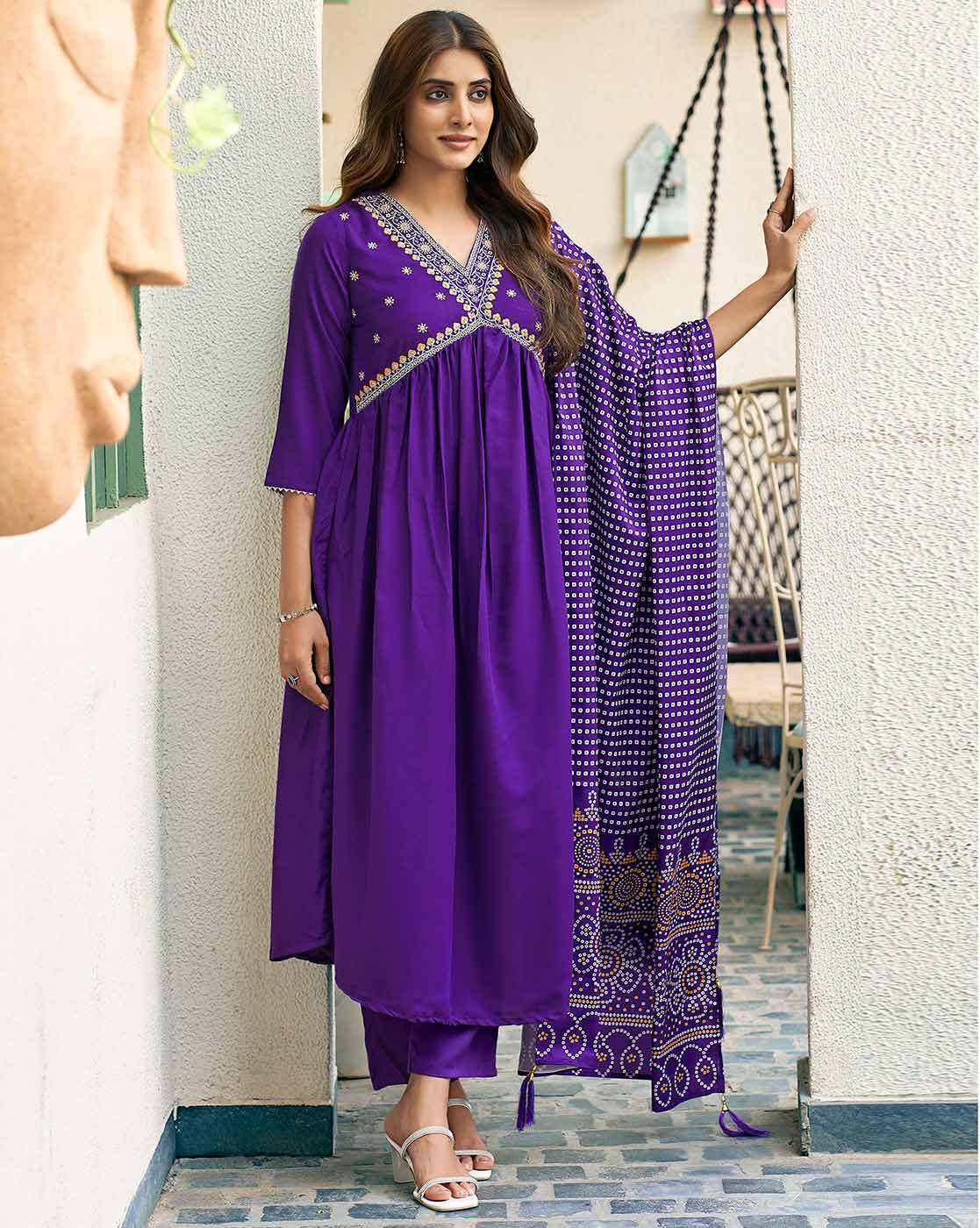 SKYLEE Women’s Embroidered Straight Kurta Set with Pants & Dupatta | Cotton Blend Ethnic Suit | Modest Fashion Kurti Set Malaysia