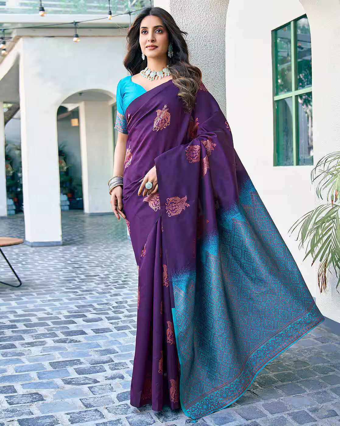VASTRAHAAR Soft Silk Woven Saree with Contrast Border | Traditional Indian Saree with Blouse Piece | Designer Wedding & Party Wear Saree Malaysia Online
