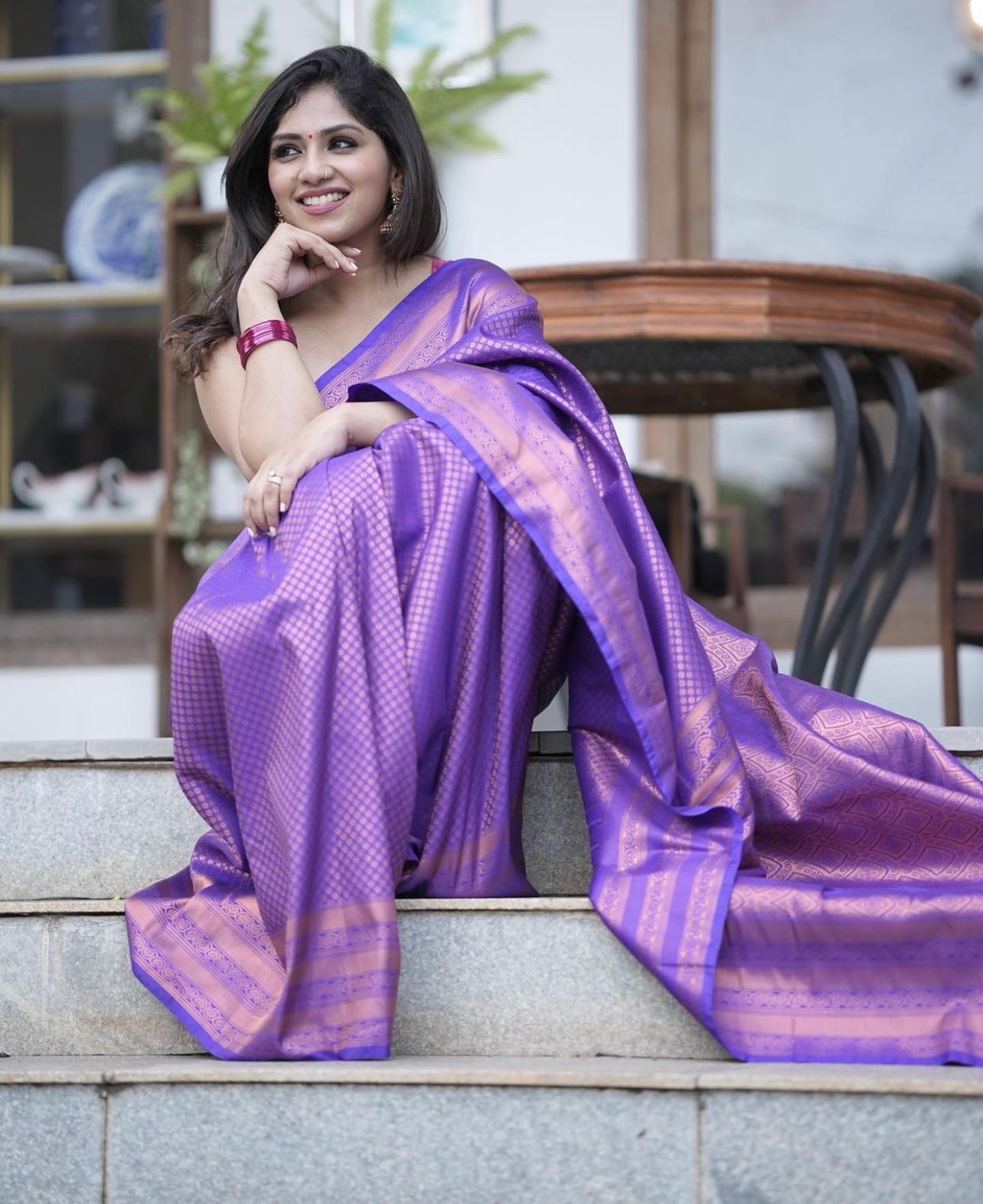 Banarasi Soft Silk Saree – Exquisite Copper Zari Weaving