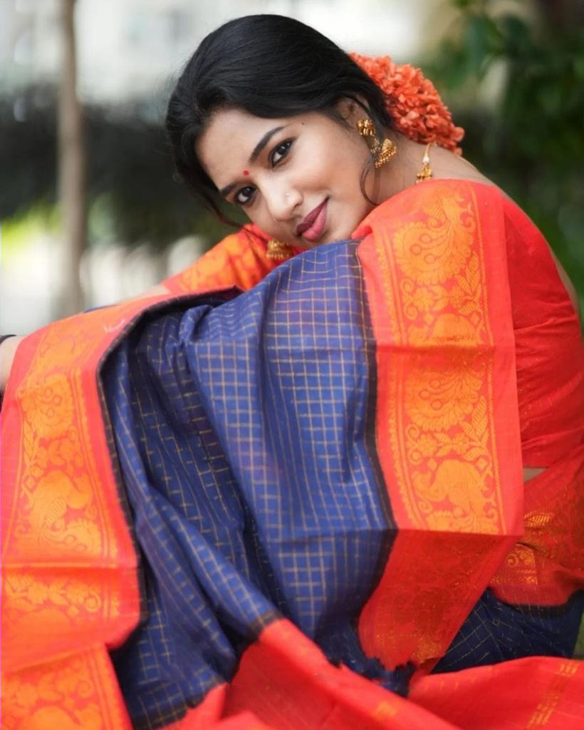 Exquisite Banarasi Soft Silk Saree – A Must-Have for Saree Lovers!