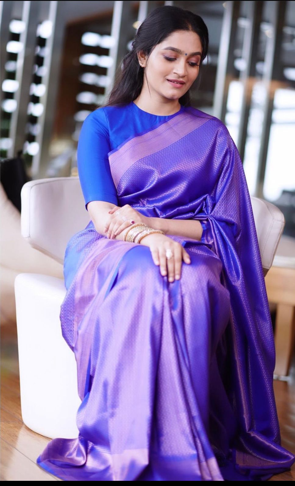 Banarasi Silk Saree – Elegant Silver Zari Work & Rich Weave