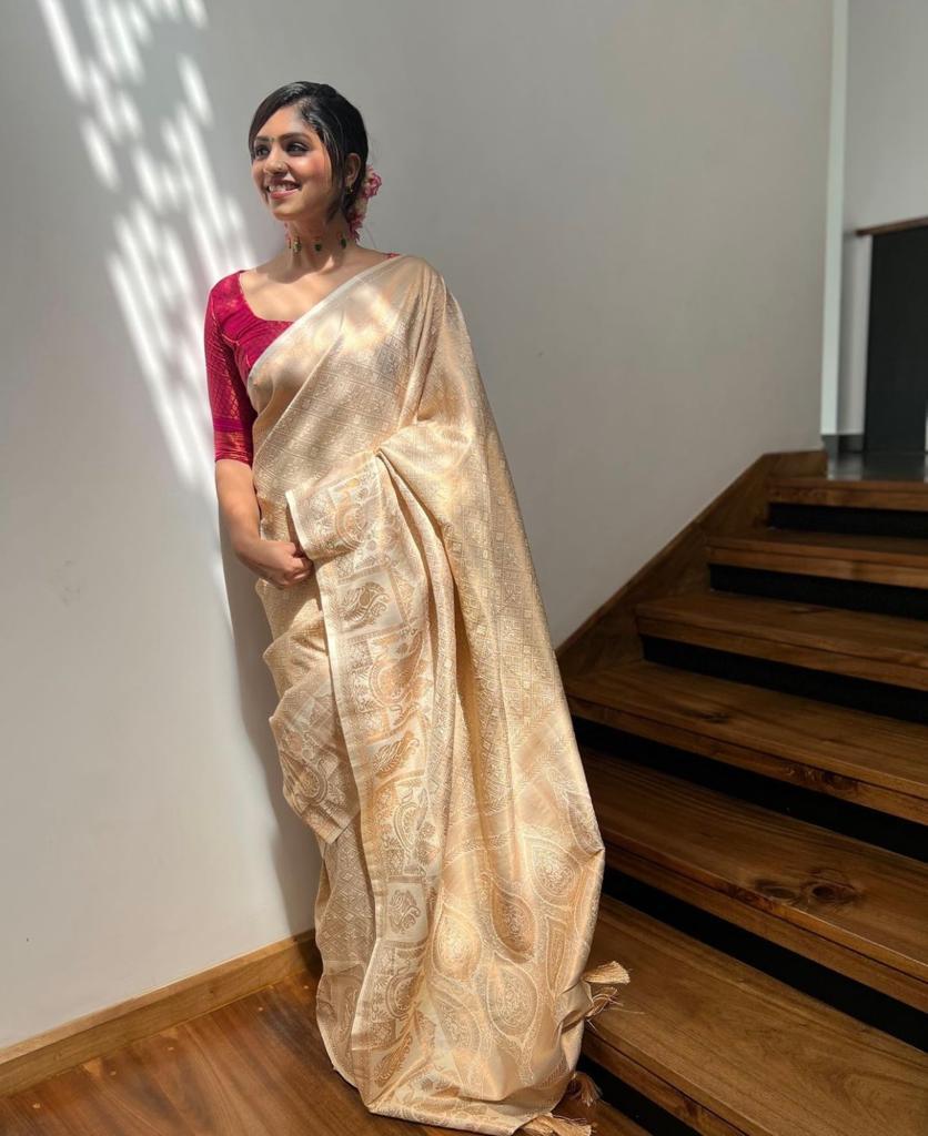 Elegant Banarasi Silk Saree with Self-Zari Vertical Lines