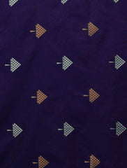 THE BANARASI SAREEIS MADE UP OF SILK THREADS WOVEN USING