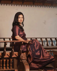 Banarasi Silk Saree – Exquisite Zari Work & Jacquard Weave