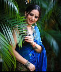 Elegant Banarasi Silk Saree with Floral Weaving