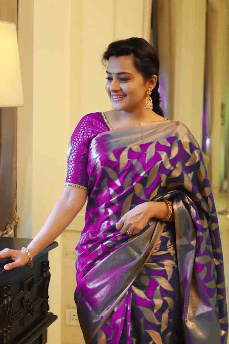 Banarasi Soft Silk Saree – Timeless Elegance & Grace
