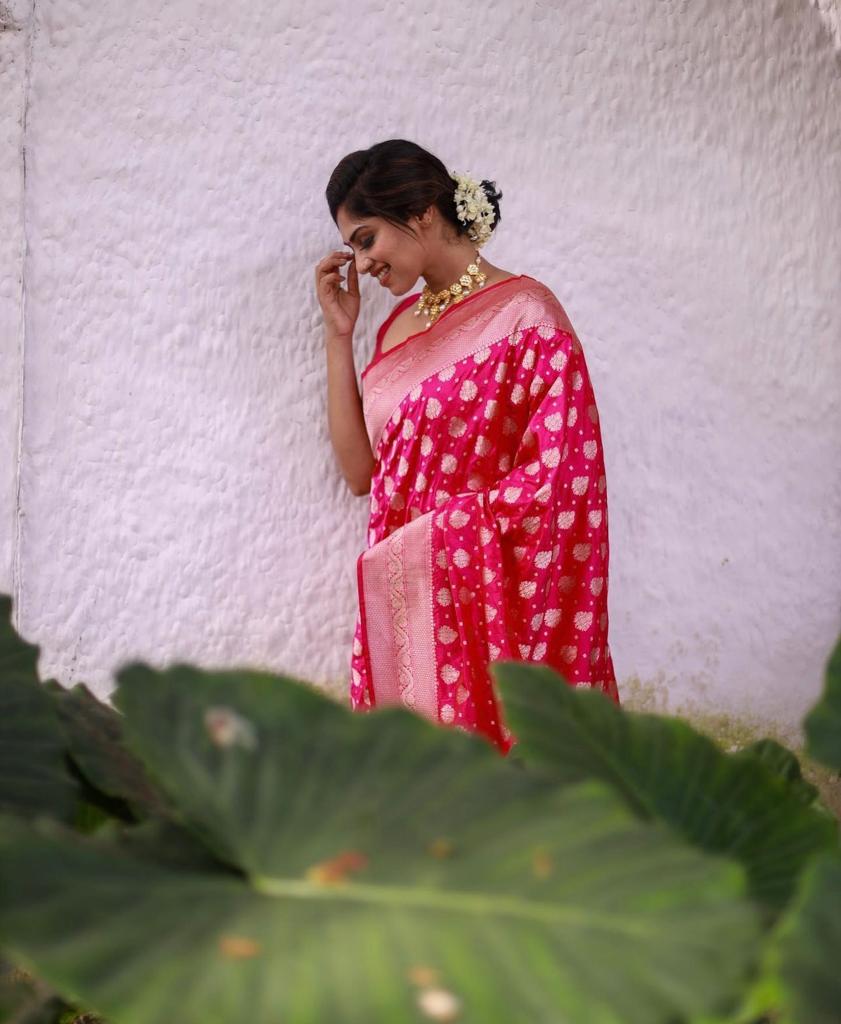 Exquisite Banarasi Silk Saree with Silver Zari Weaving