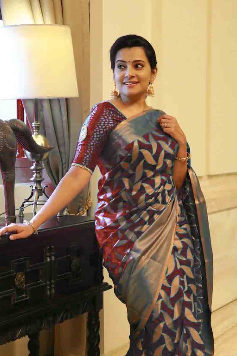 Banarasi Soft Silk Saree – Timeless Elegance & Grace