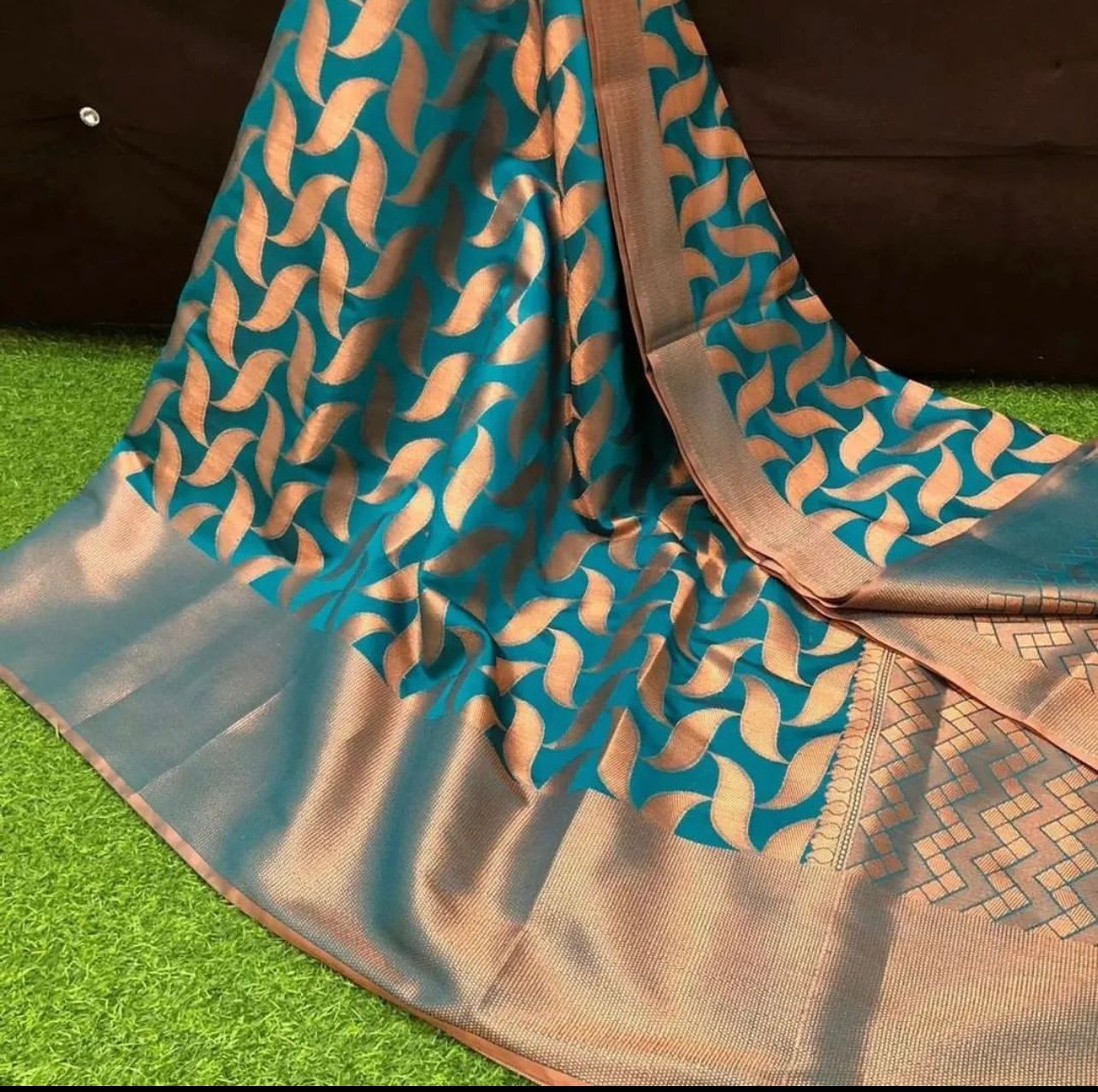 Banarasi Soft Silk Saree – Timeless Elegance & Grace