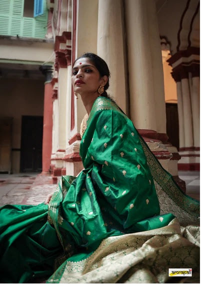 Exquisite Kanjivaram Banarasi Silk Saree | Premium Quality & Elegance