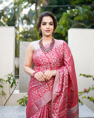 Banarasi Silk Saree – Exquisite Zari Work & Jacquard Weave