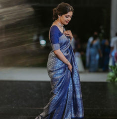 Banarasi Kanjivaram Silk Saree – Silver Zari Weaving Elegance