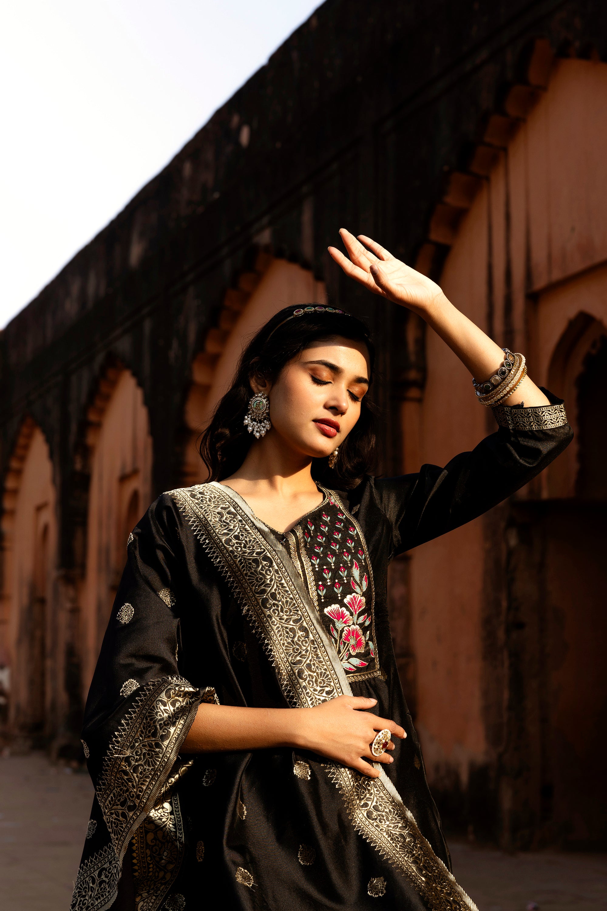 Lajjo Pure Silk Kurta Set with Bottom & Jacquard Dupatta | Elegant Black Ethnic Wear | Festive & Party Collection – Malaysia