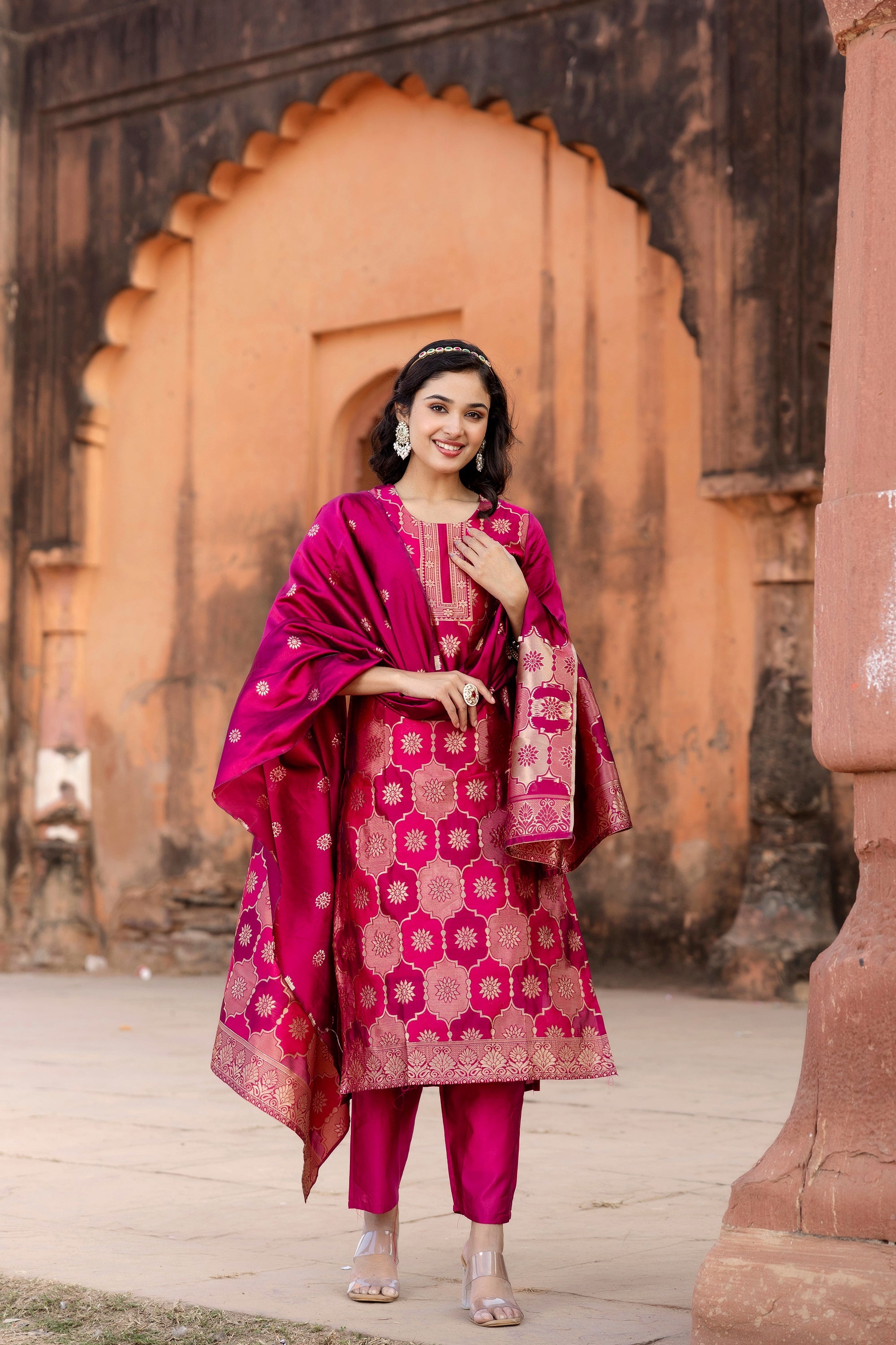 CHEERY PINK  COLOURED TREDITIONAL WEAR KURTA SET