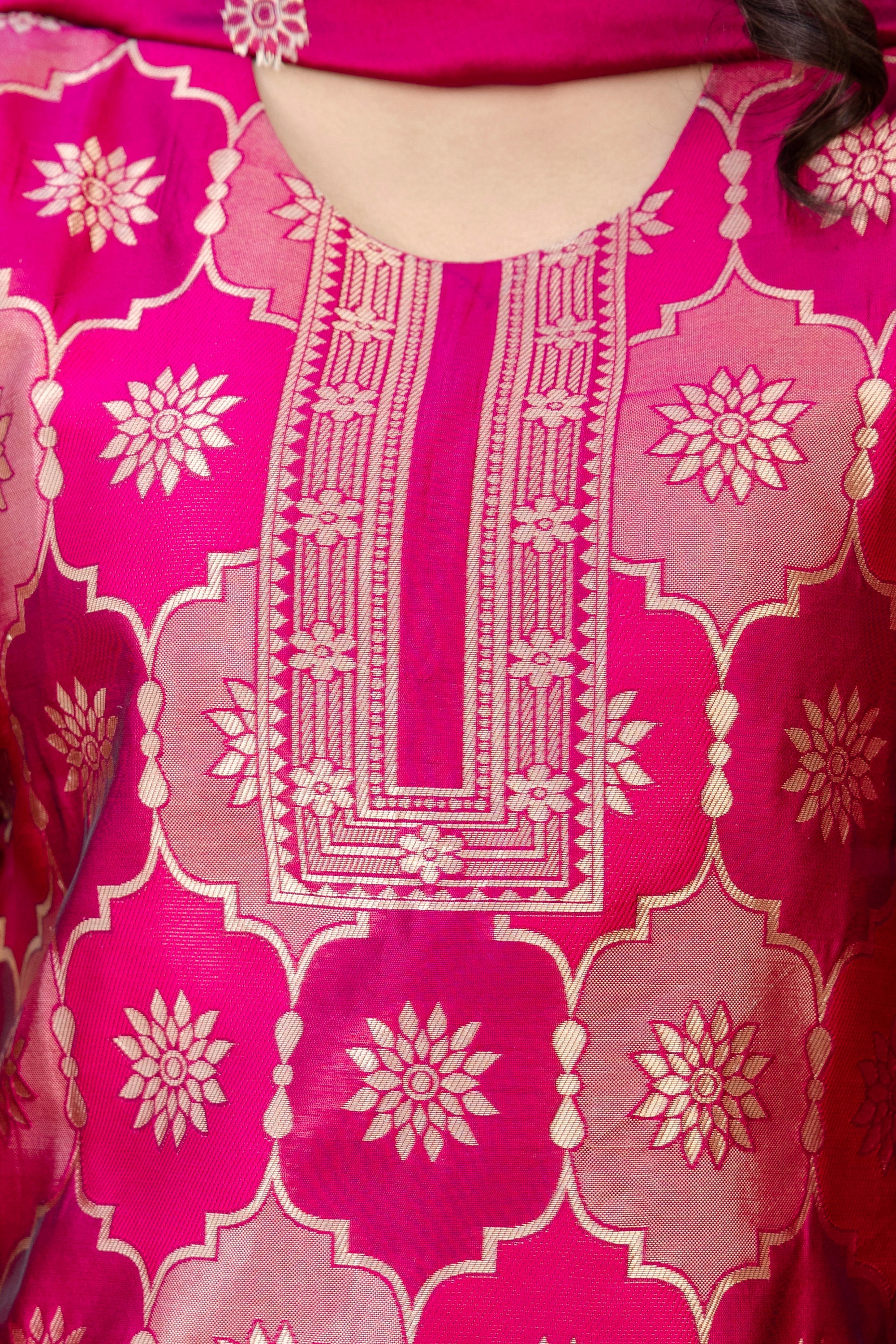 CHEERY PINK  COLOURED TREDITIONAL WEAR KURTA SET
