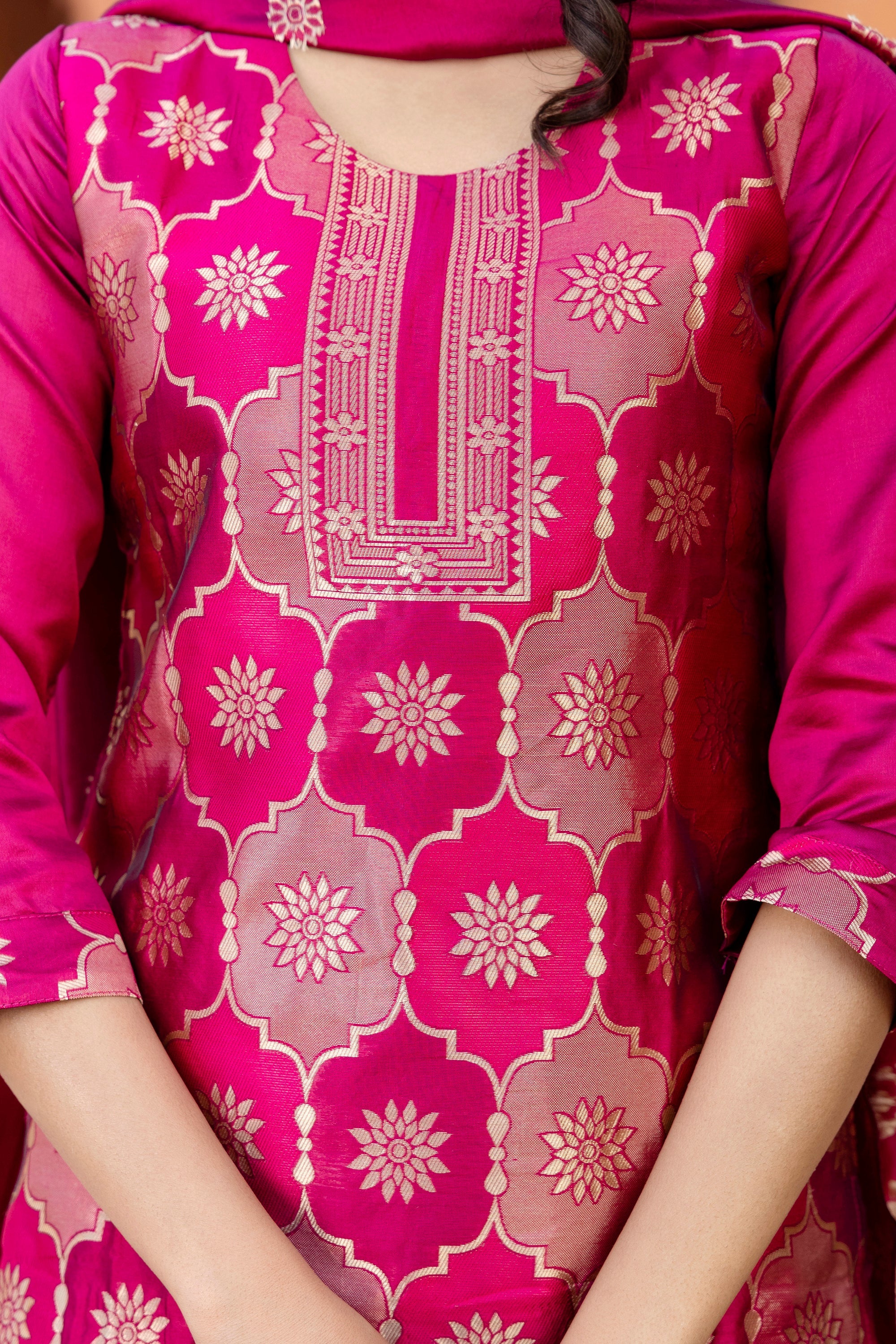 CHEERY PINK  COLOURED TREDITIONAL WEAR KURTA SET