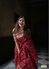 Exquisite Kanjivaram Banarasi Silk Saree | Premium Quality & Elegance