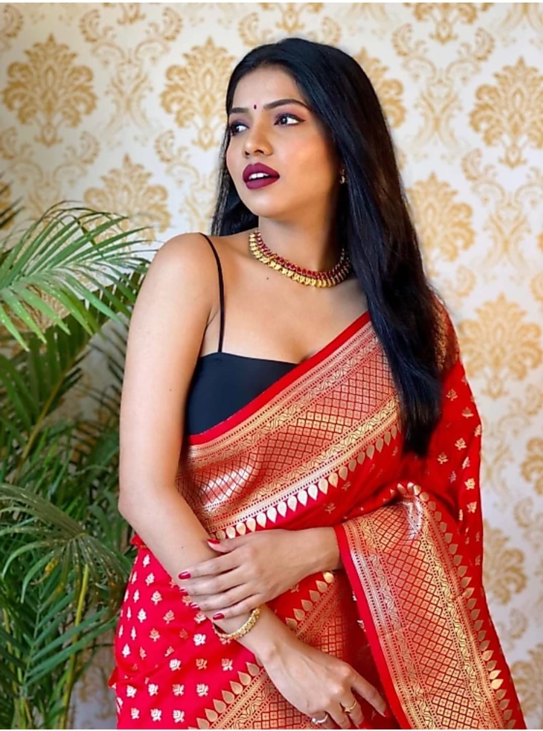 Exclusive Banarasi Silk Sarees – Elegant, Handcrafted & Ready to Ship