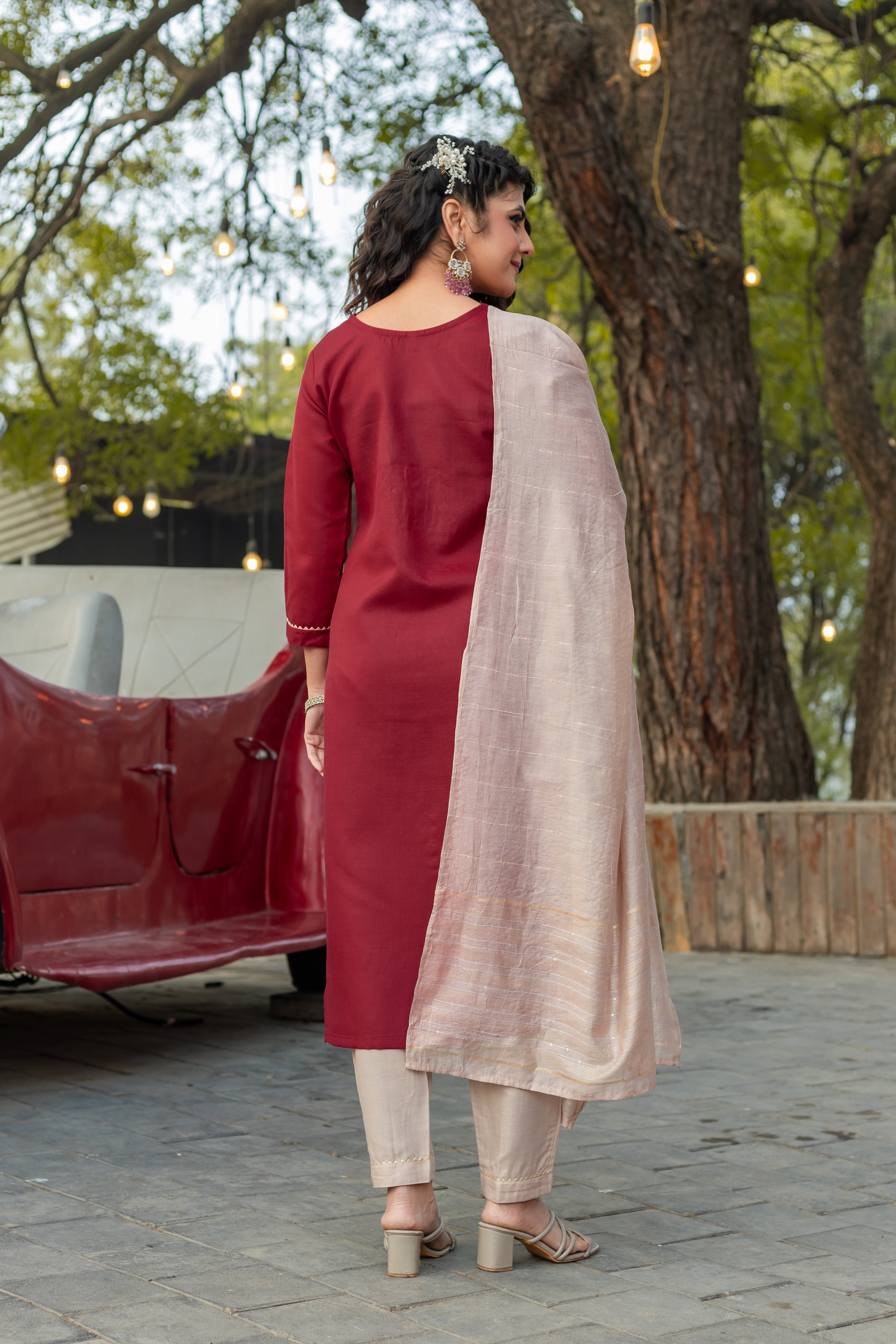 SK-19 Red Cotton Blend Kurta Set with Bottom & Chandery Dupatta | Embroidered 3-Piece Ethnic Wear – Malaysia