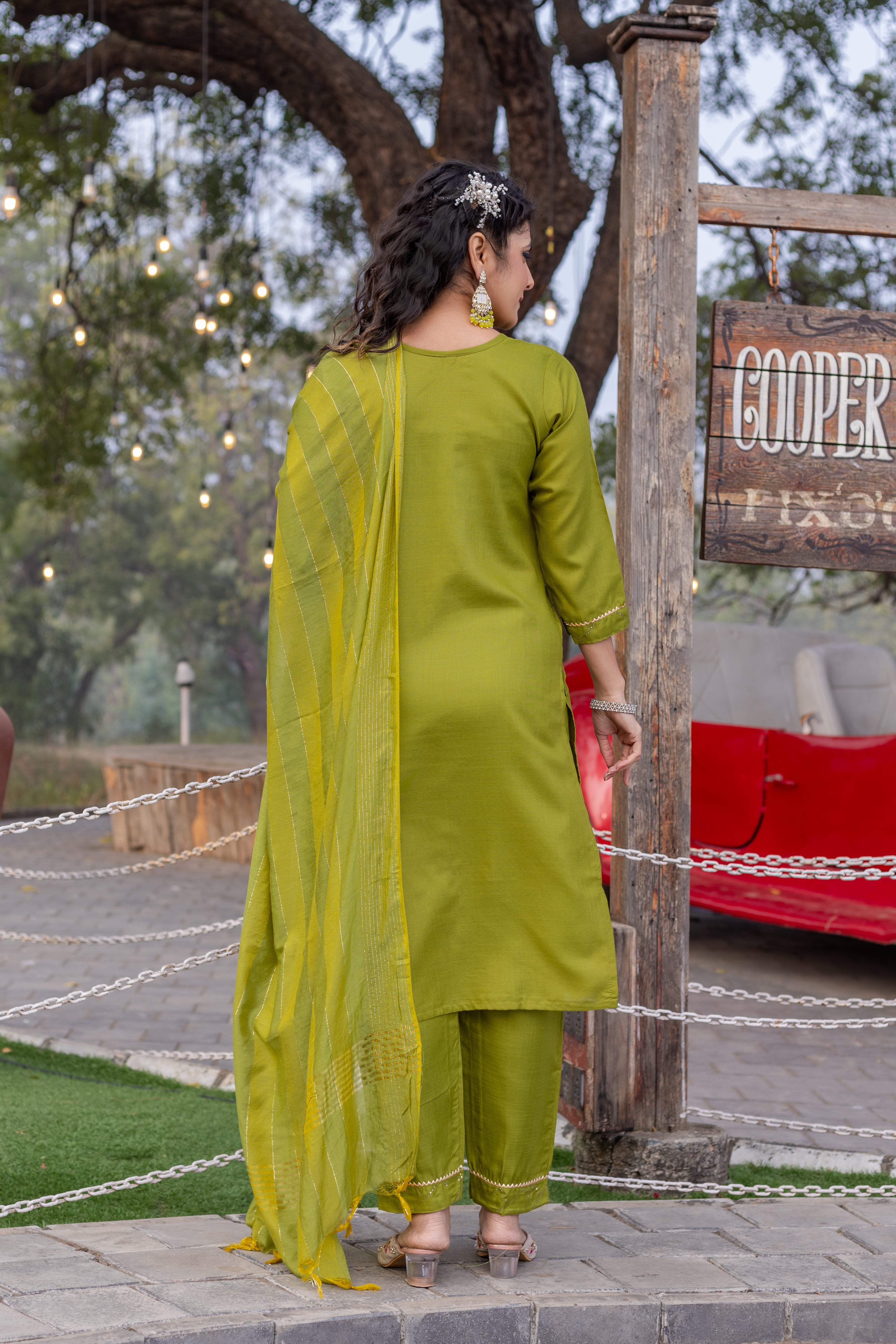 SK-882 Mint Green Cotton Blend Kurta Set with Bottom & Chanderi Dupatta | Embroidered 3-Piece Ethnic Wear – Malaysia