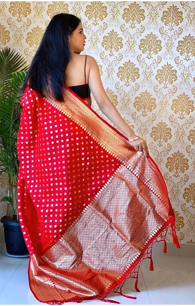 Exclusive Banarasi Silk Sarees – Elegant, Handcrafted & Ready to Ship