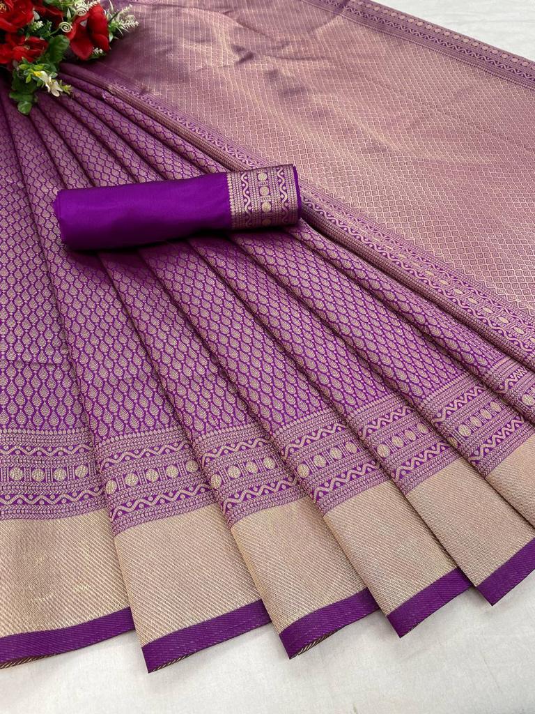 Banarasi Silk Saree – Exquisite Brocade & Zari Work