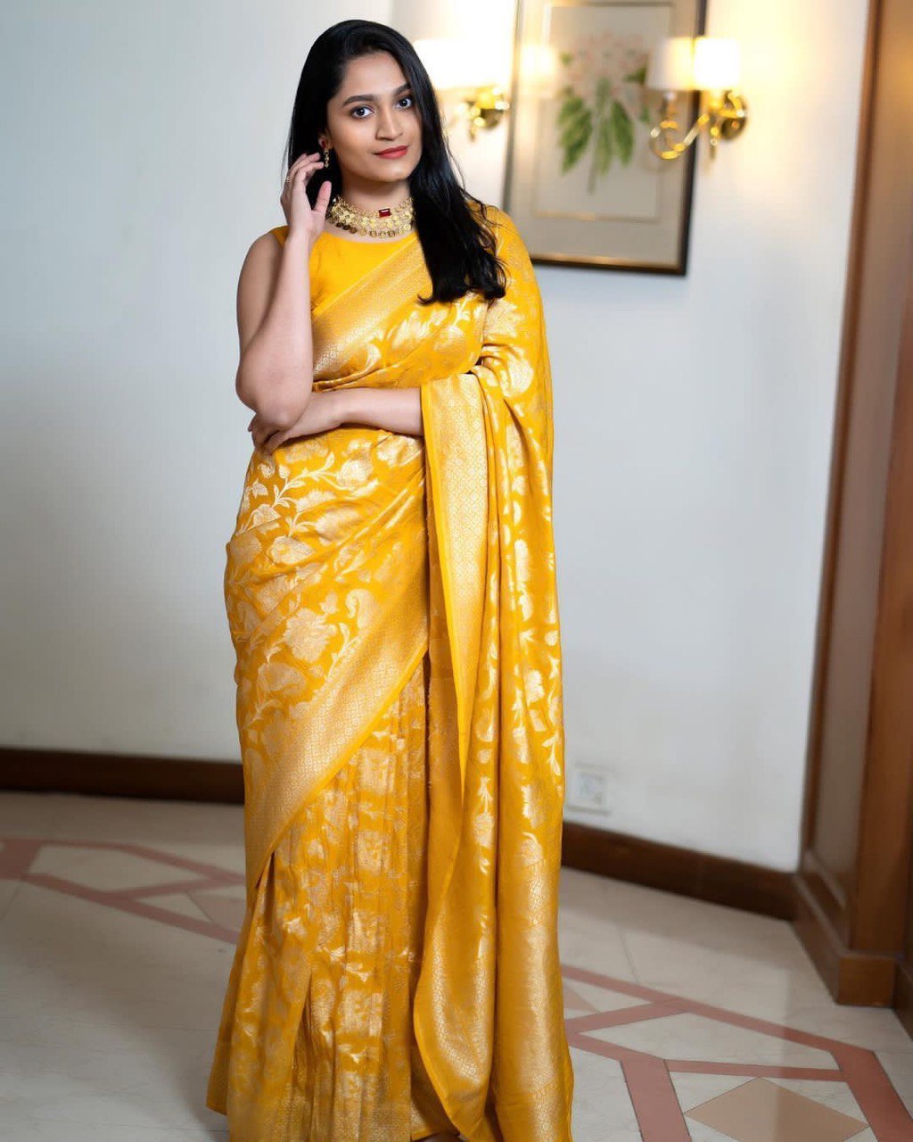 Banarasi Kanjivaram Silk Saree – Timeless Elegance & Grace