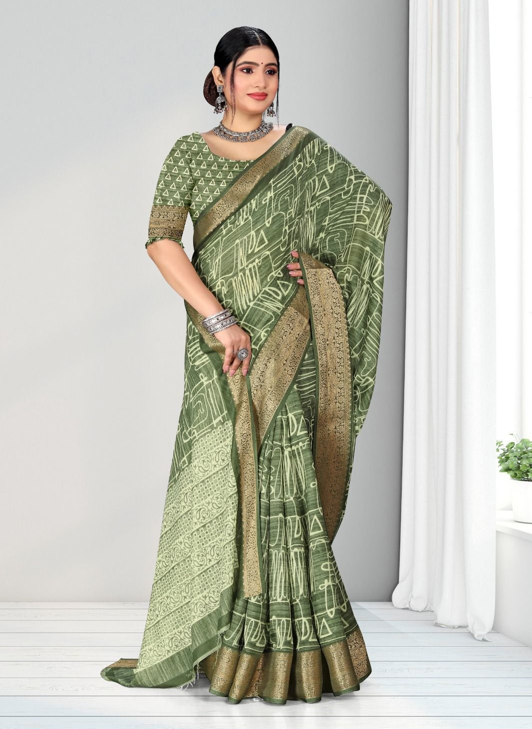 Geometric Print Zari border Soft cotton saree with blouse for women