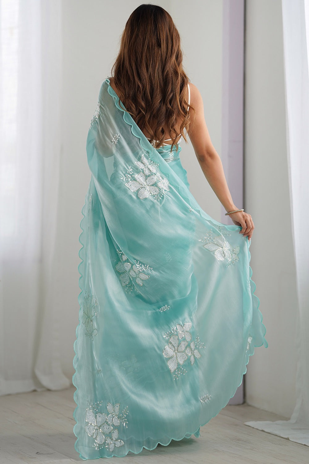 JimmyChoo sartin  Embroidery Work Saree With Unstitched Blosue