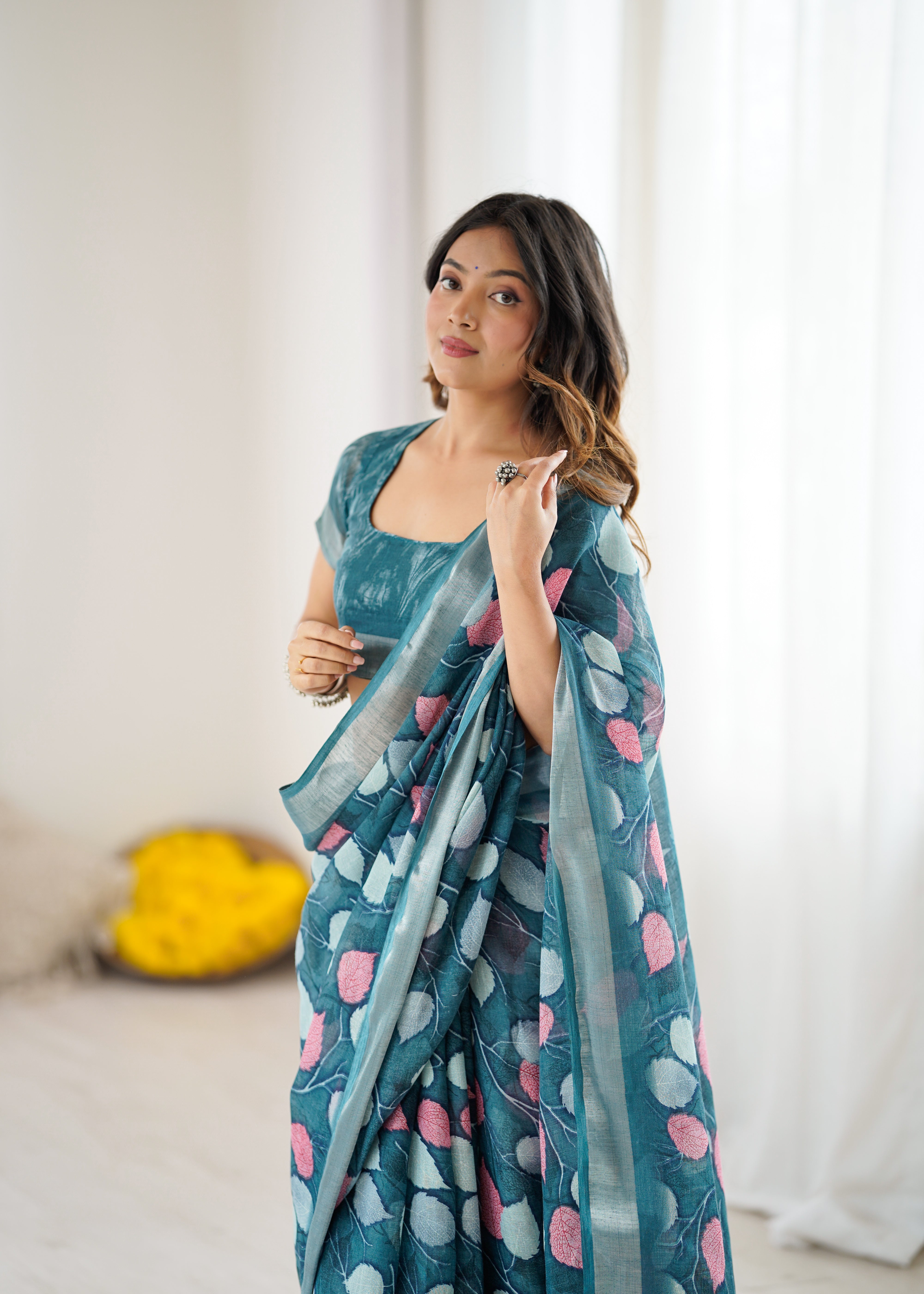 morpich Color lilanpatta Saree With Sequence Work