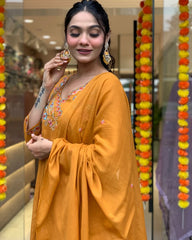 ORANGE  COLOURED Women Embroidered Chanderi Kurta set