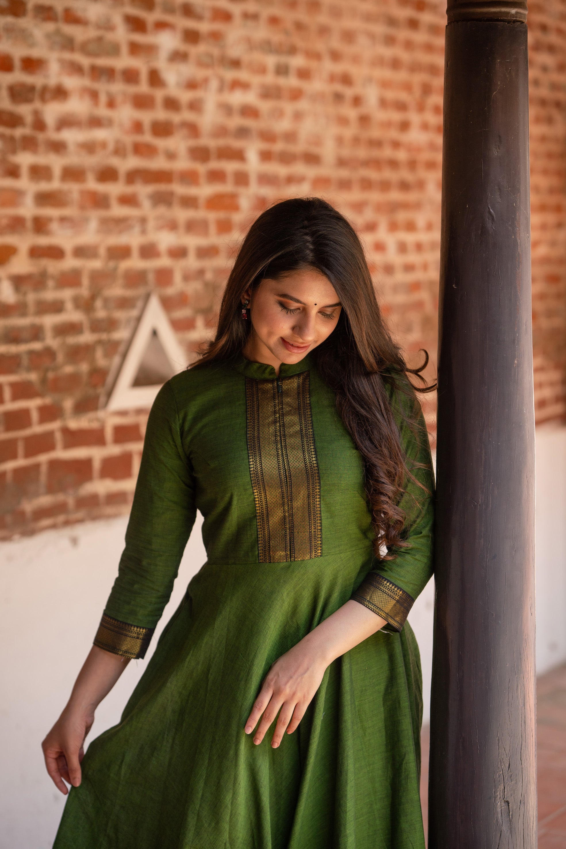 Raksha Olive Green Mangalgiri Co-Ord Set (Set of 2)