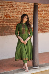 Raksha Olive Green Mangalgiri Co-Ord Set (Set of 2)