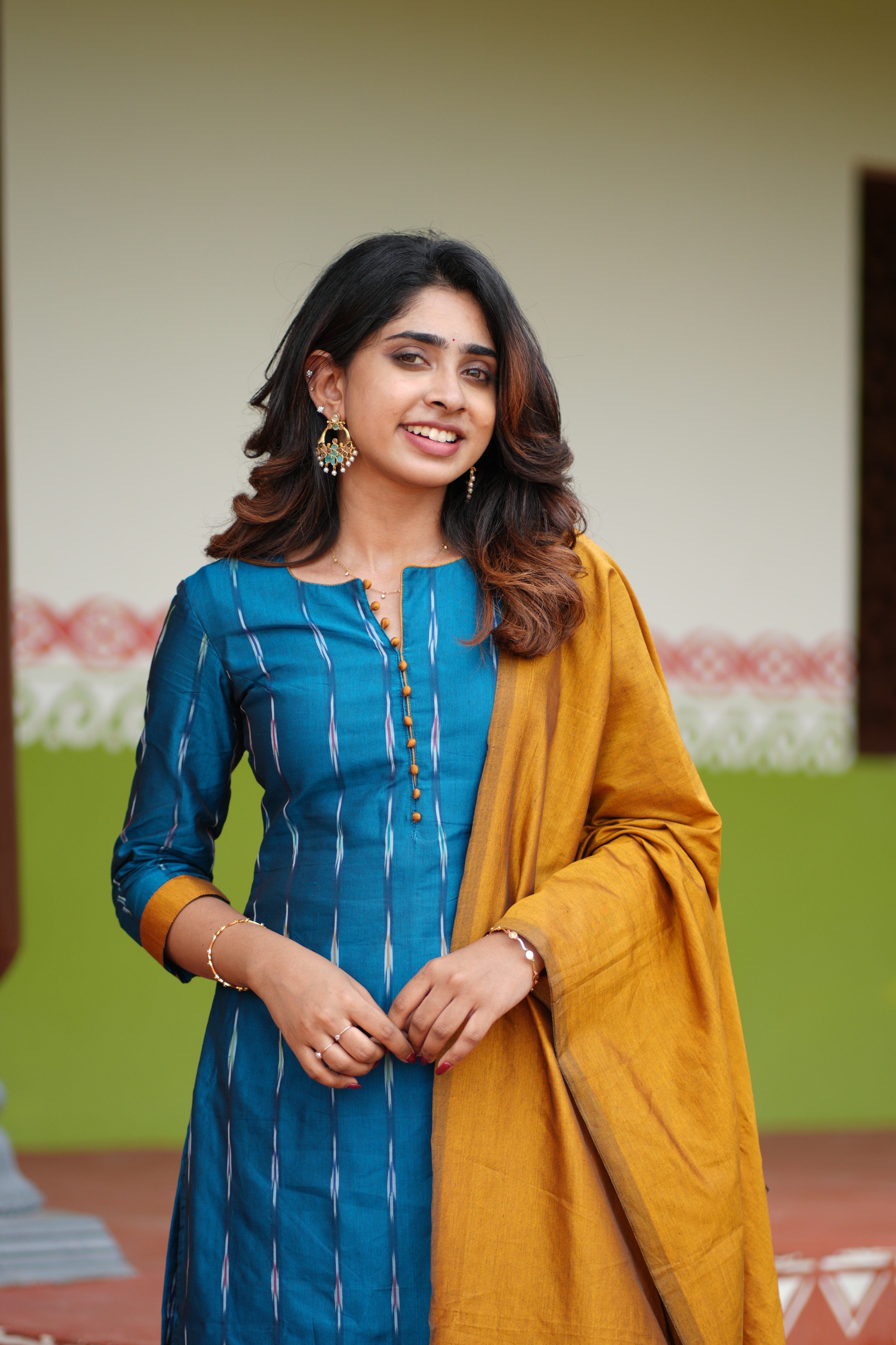 Akshita Blue
