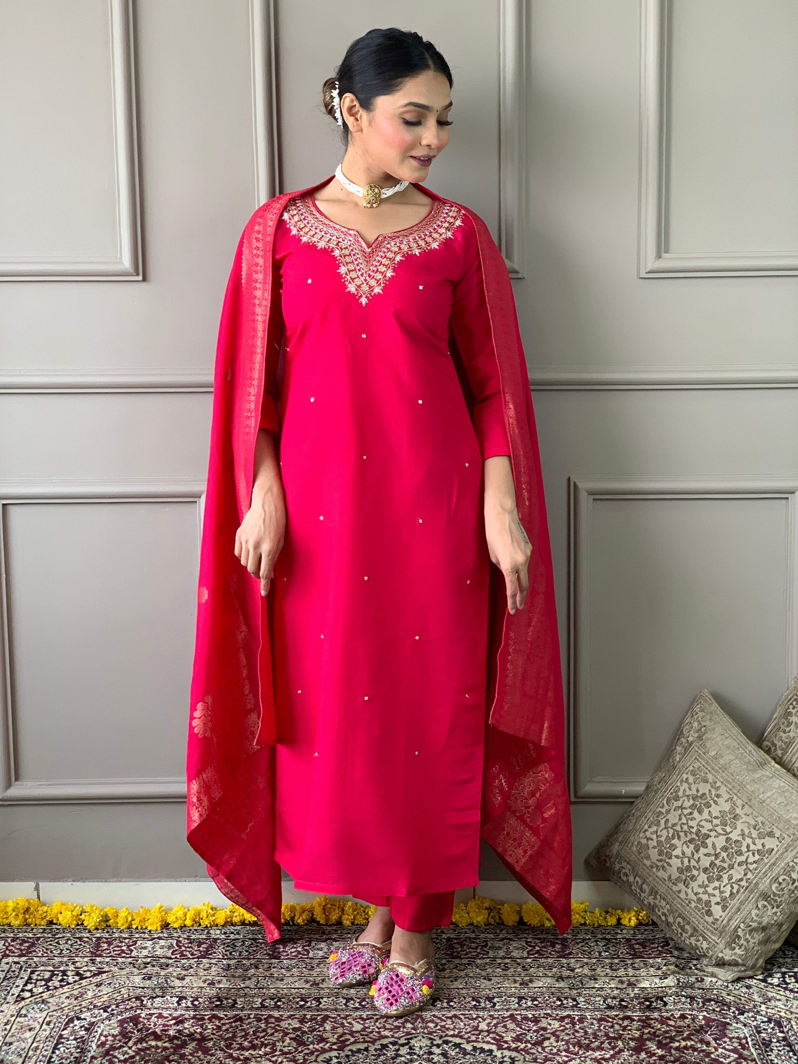 PINK  COLOURED WOMEN'S  VISCOSE CHANDERI KURTA SET