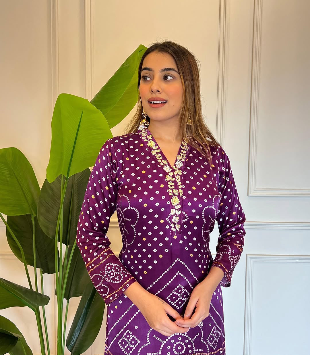 PURPLE  COLOURED  WOMEN'S VISCOSE COTTON  KURTA WITH PANT DUPATTA  SET