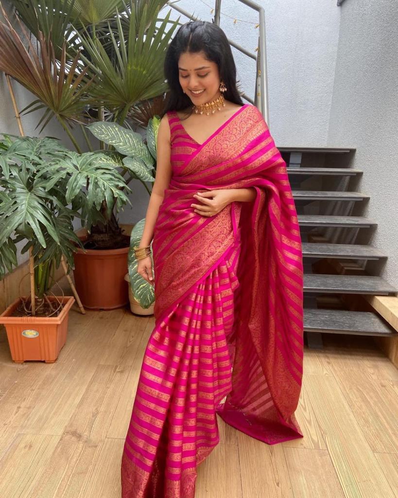 Banarasi Soft Silk Saree with Copper Zari Weaving