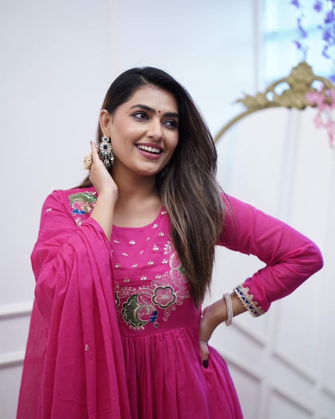 MORLO PINK  COLOURED  WOMEN'S BSY CHINNON  KURTA WITH PANT DUPATTA  SET