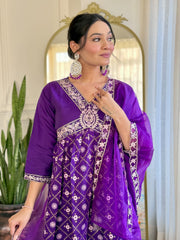 RAAVEE COLOURED  WOMEN'S CHANDERI SILK EMBROIDERED  KURTA WITH PANT DUPATTA SET