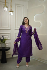 DARK PURPLE COLOURED  WOMEN'S CHANDERI SILK   EMBROIDERED   KURTA  WITH PANT DUPATTA  SET