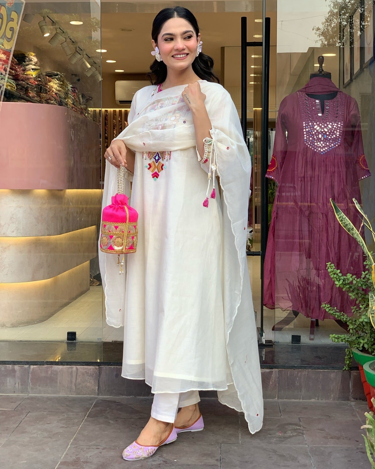 YAMINI WHITE COLOURED  WOMEN'S CHANDERI SILK EMBROIDERED  KURTA WITH PANT DUPATTA SET