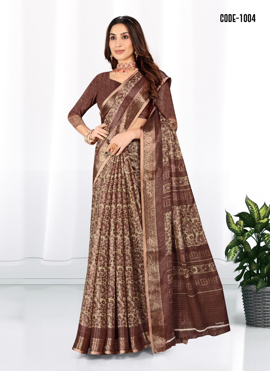 Zari weaves Jacquard border Moda zari silk saree with blouse for women