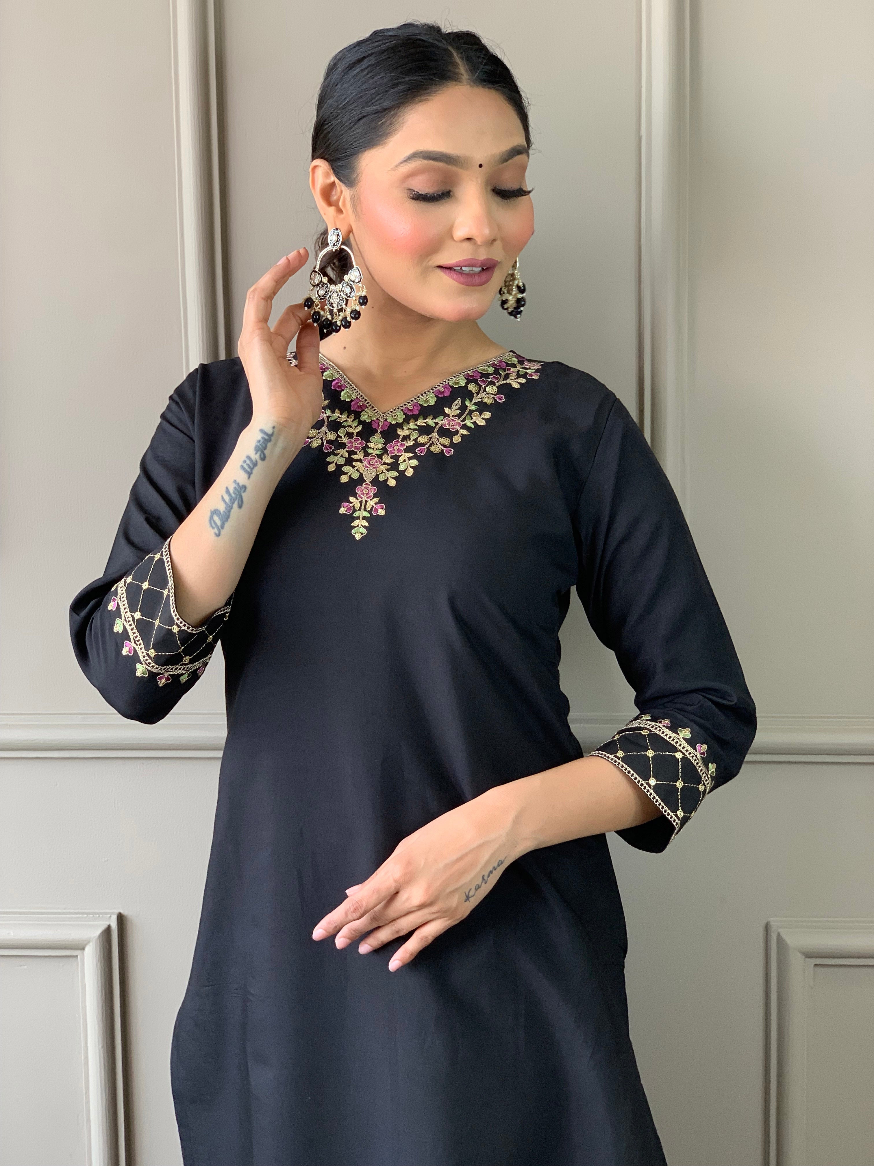 BLACK  COLOURED  WOMEN'S VISCOSE CHANDERI  EMBROIDERED  KURTA WITH PANT DUPATTA SET